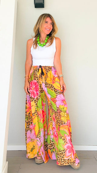 Wild Bloom Kapri Italian Pants