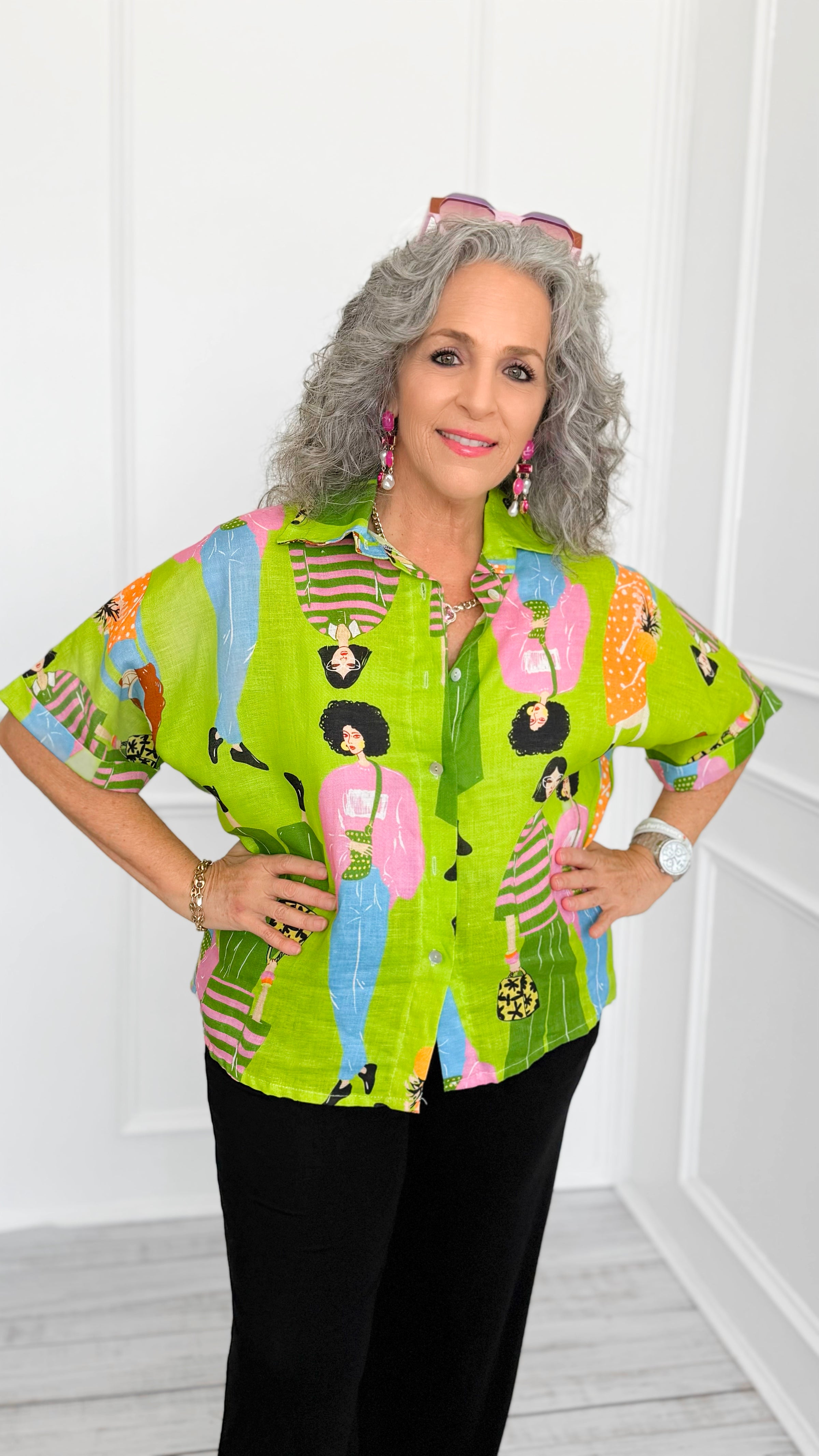 Culture Shock Italian Button Top-110 short Sleeve Top-PORCIENTO-Coastal Bloom Boutique, find the trendiest versions of the popular styles and looks Located in Indialantic, FL