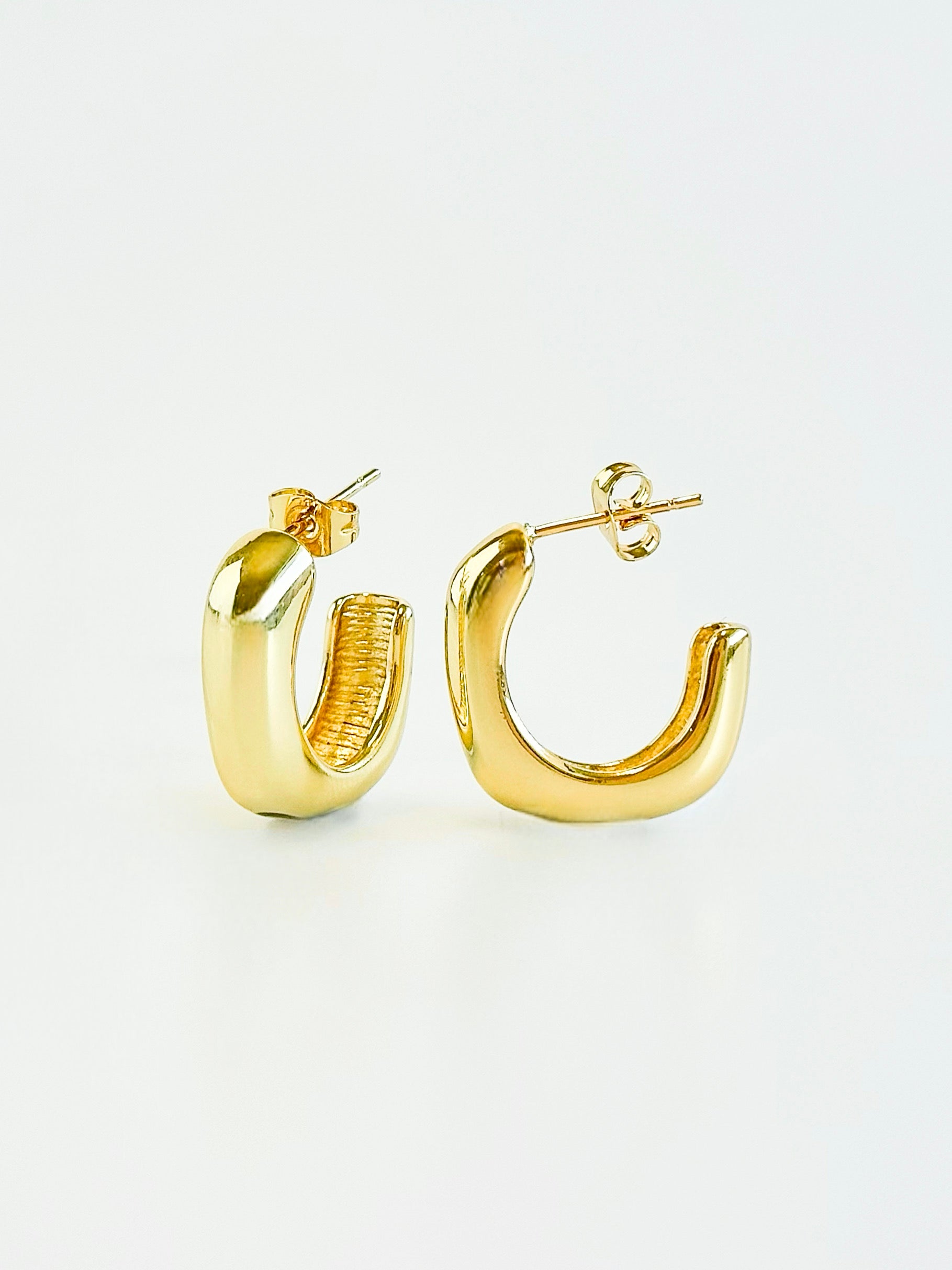 Mini Luxe Squared Hoop Earring-230 Jewelry-NYC-Coastal Bloom Boutique, find the trendiest versions of the popular styles and looks Located in Indialantic, FL