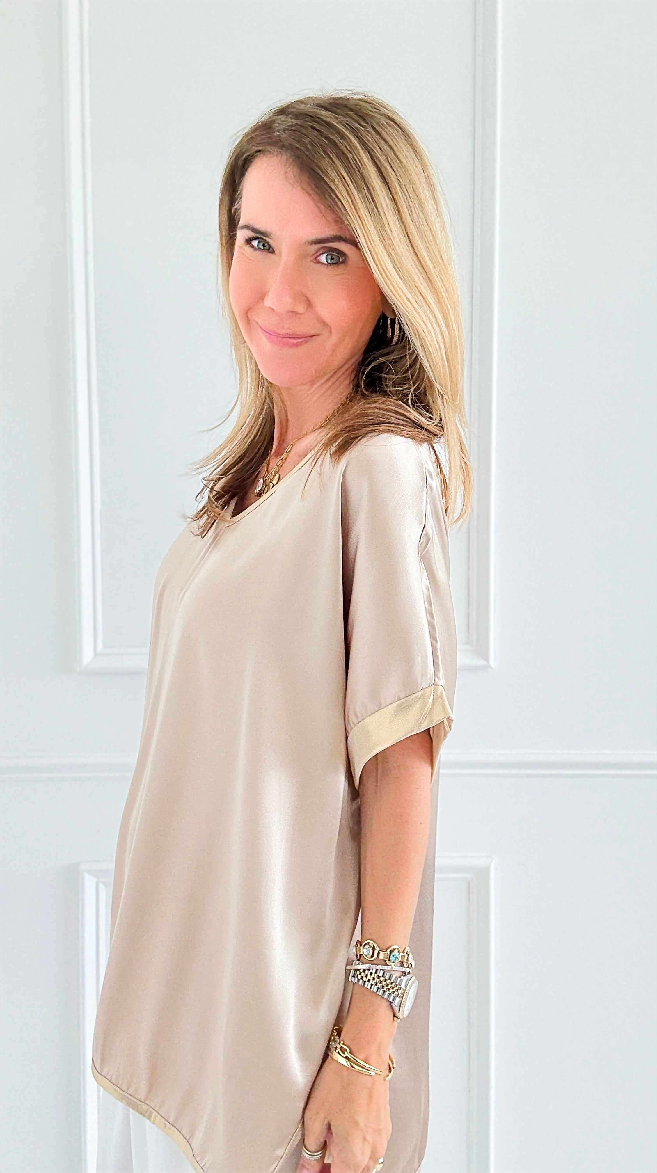 Shine On Relaxed Italian V-Neck Top-110 short Sleeve Top-CLEAR S-Coastal Bloom Boutique, find the trendiest versions of the popular styles and looks Located in Indialantic, FL