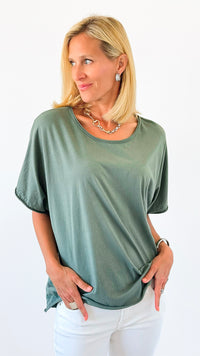 Everyday Italian Relaxed Top-Olive-110 short Sleeve Top-Italianissimo-Coastal Bloom Boutique, find the trendiest versions of the popular styles and looks Located in Indialantic, FL