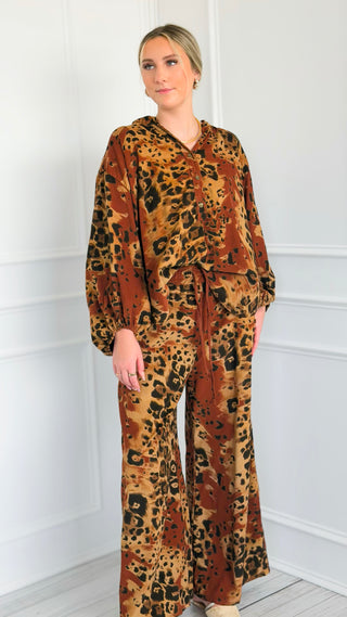 Spiced Leopard Wide Leg Italian Pant- Rust