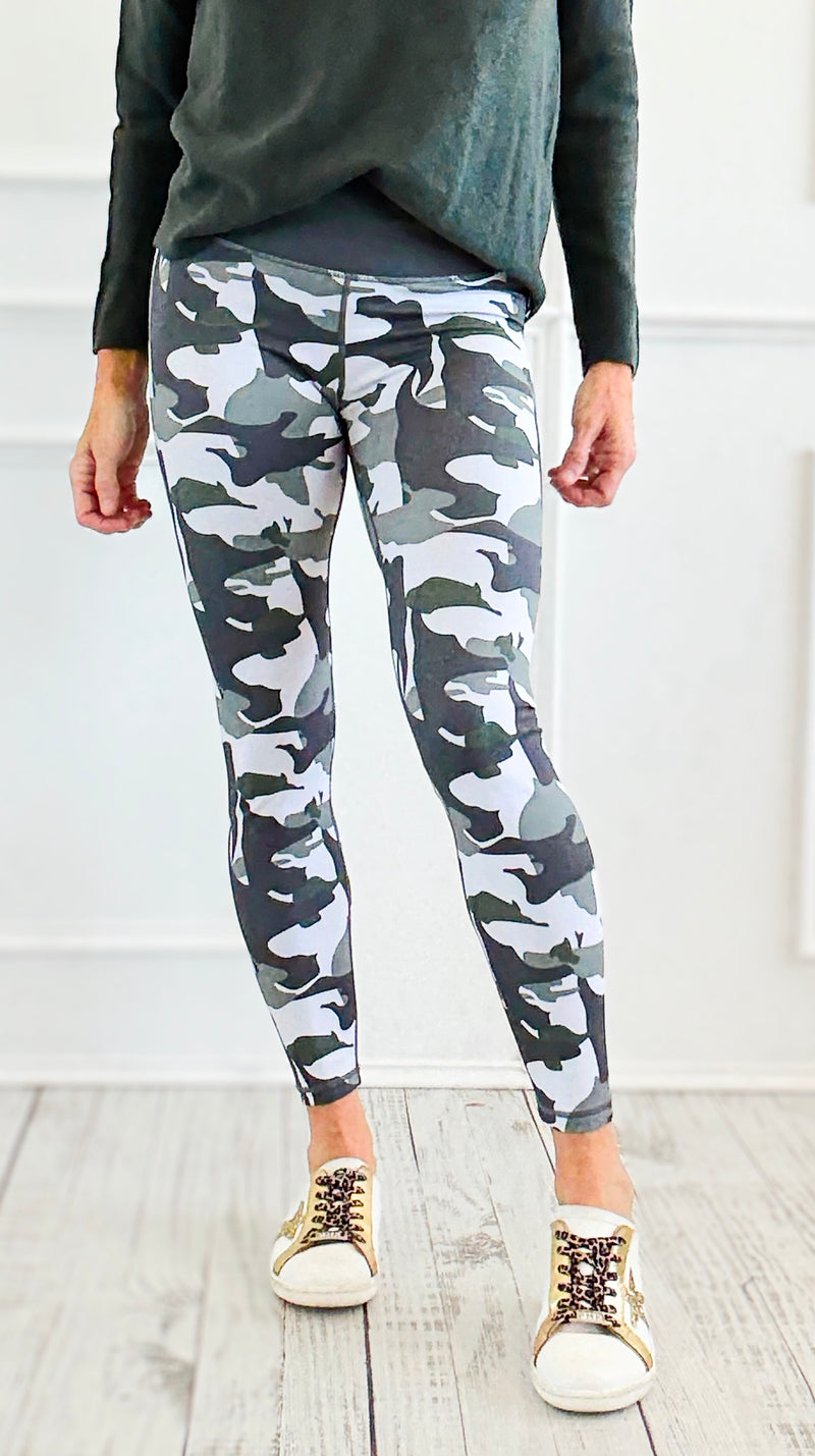 Trailblazer Pocket Leggings-100 Pants-YELETE-Coastal Bloom Boutique, find the trendiest versions of the popular styles and looks Located in Indialantic, FL