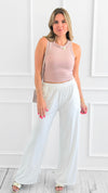 Contrast tank top- Blush-100 Sleeveless Tops-Style Melody-Coastal Bloom Boutique, find the trendiest versions of the popular styles and looks Located in Indialantic, FL