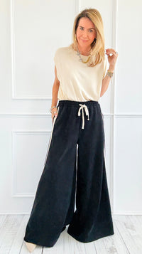 Tracked Threads Italian Palazzo- Black-100 Pants-AZUL MONACO-Coastal Bloom Boutique, find the trendiest versions of the popular styles and looks Located in Indialantic, FL