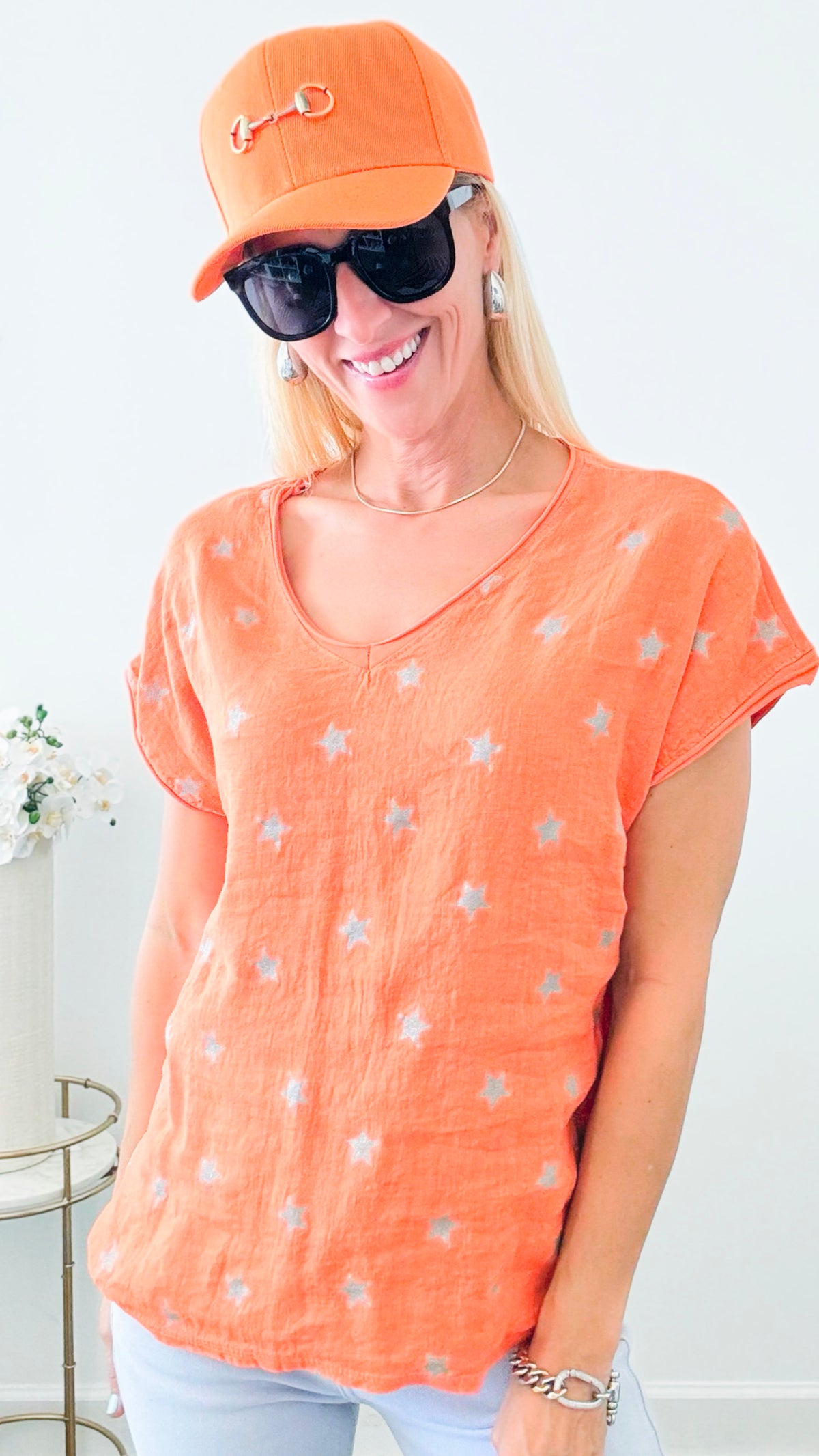 All Over Stars Print Italian T-Shirt-110 Short Sleeve Tops-Venti6 Outlet-Coastal Bloom Boutique, find the trendiest versions of the popular styles and looks Located in Indialantic, FL