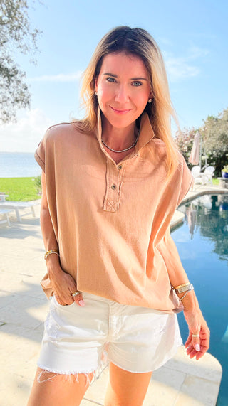 Sunlit Ease Top -  Light Camel