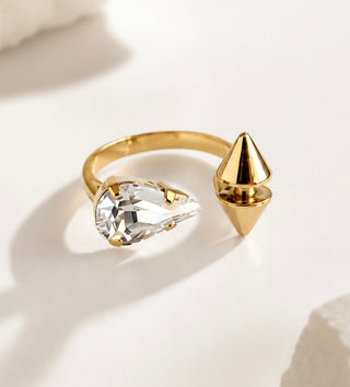 Sly Ring in Clear - Tova