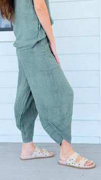 La Spezia Barrel Linen Italian Pant- Olive