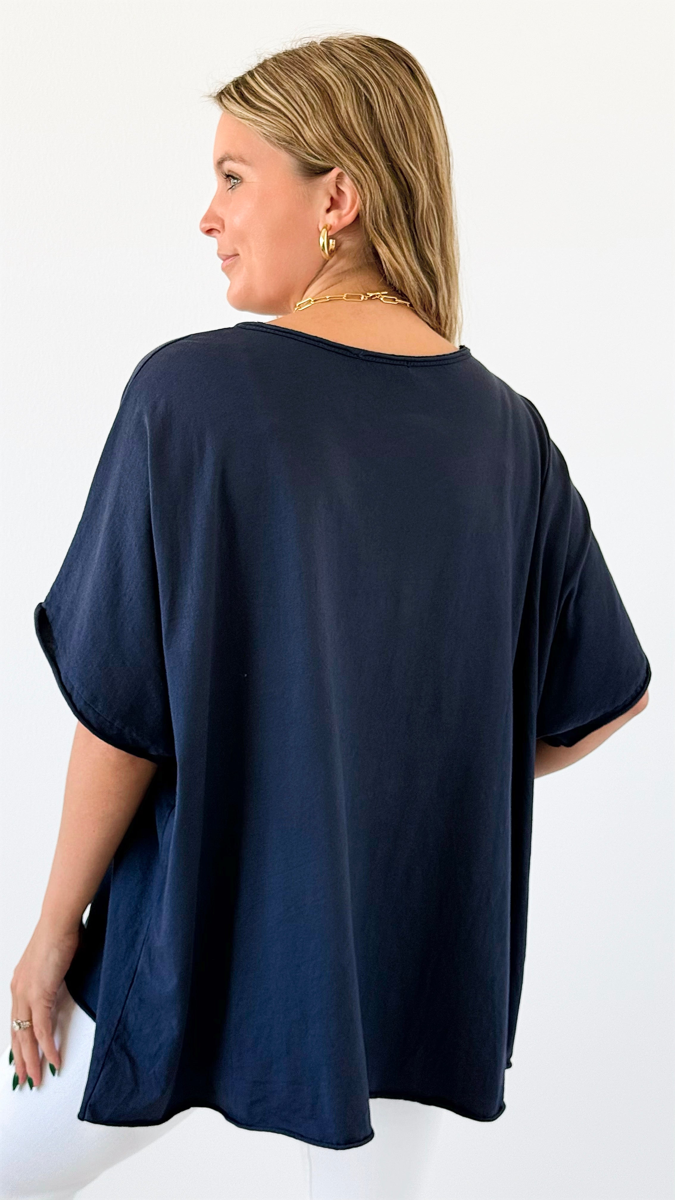 Everyday Italian Relaxed Top-Navy-110 short Sleeve Top-Italianissimo-Coastal Bloom Boutique, find the trendiest versions of the popular styles and looks Located in Indialantic, FL