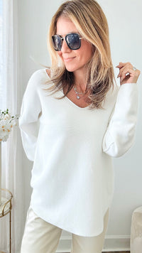 Soho Italian V-Neck Pullover - Off White-140 Sweaters-Italianissimo/ Max & D-Coastal Bloom Boutique, find the trendiest versions of the popular styles and looks Located in Indialantic, FL