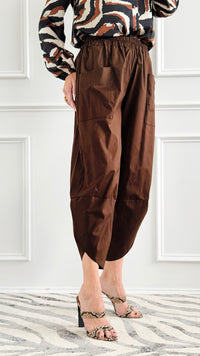 Relax & Go Italian Barrel Pant- Brown-100 Pants-VANESSA-Coastal Bloom Boutique, find the trendiest versions of the popular styles and looks Located in Indialantic, FL