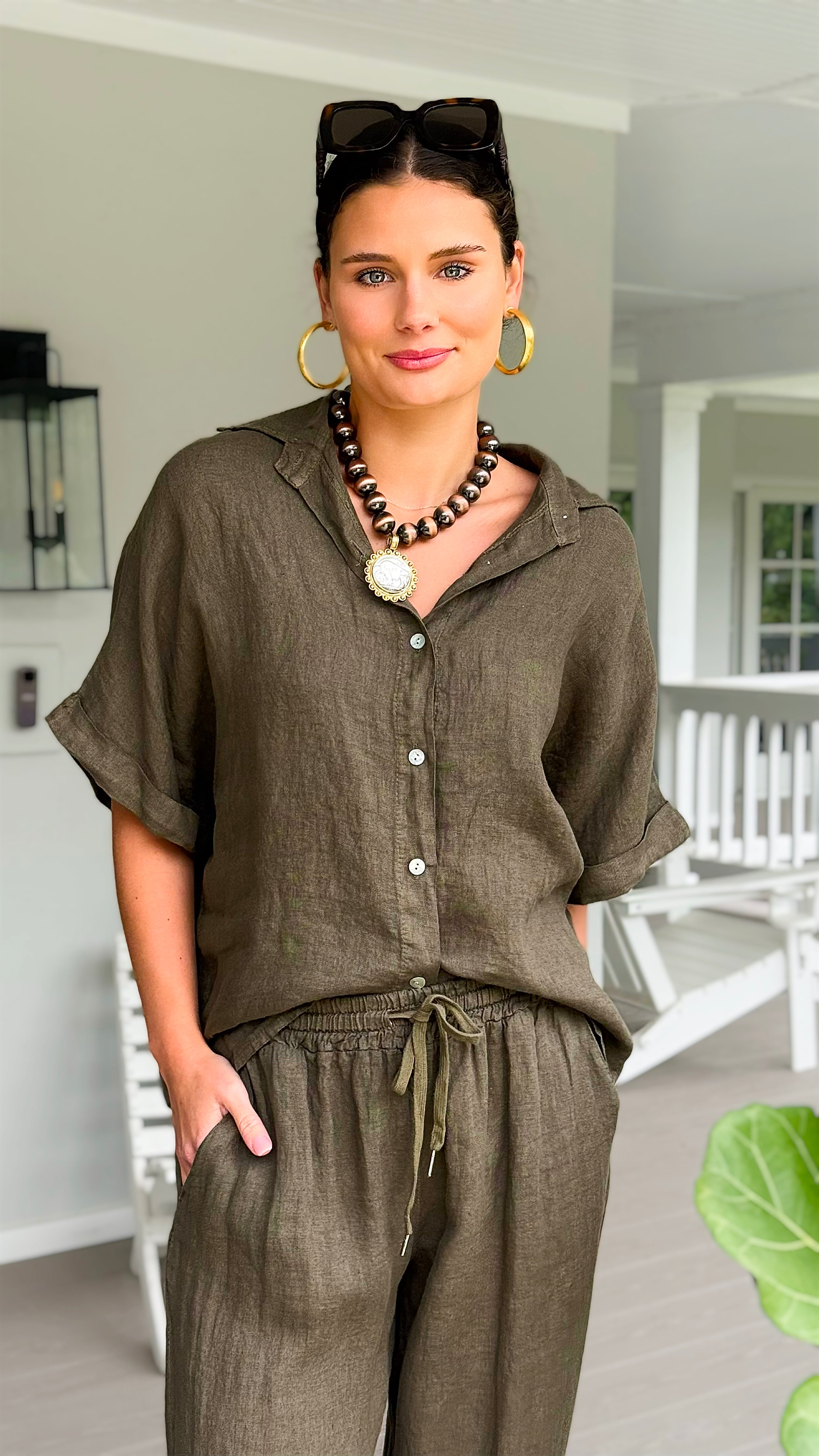 The Marlow Linen Italian Button Top- Army Green