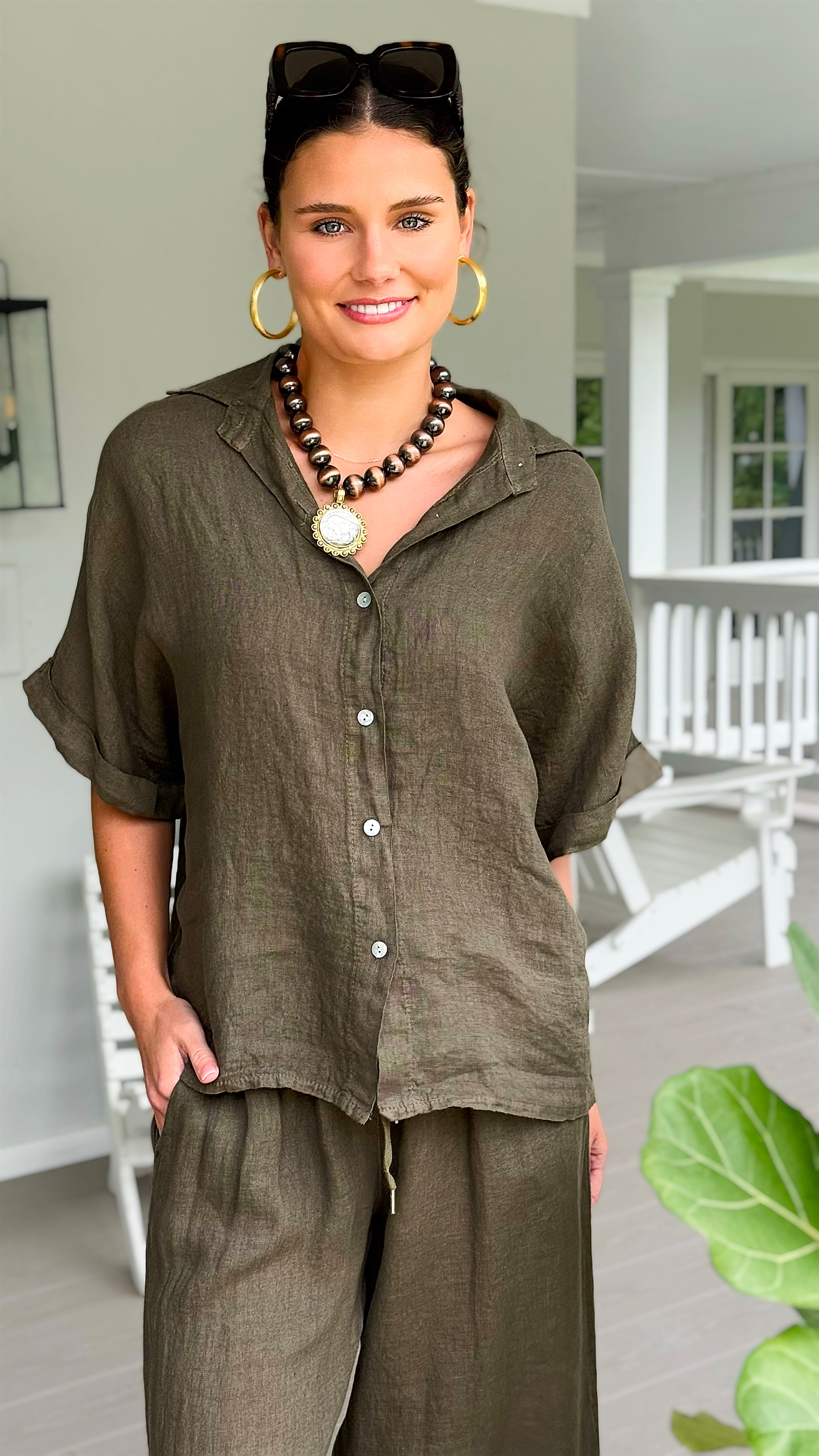 The Marlow Linen Italian Button Top- Army Green