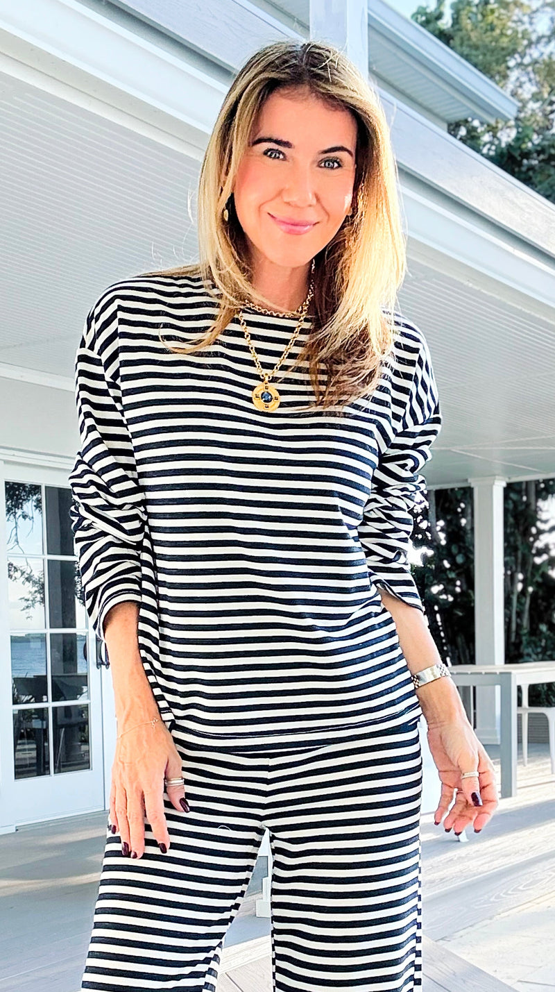 Weekend Muse Oversized Stripe Tee