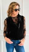 Aspen Crush Quilted Velvet Vest-Black-160 Jackets-mystree-Coastal Bloom Boutique, find the trendiest versions of the popular styles and looks Located in Indialantic, FL