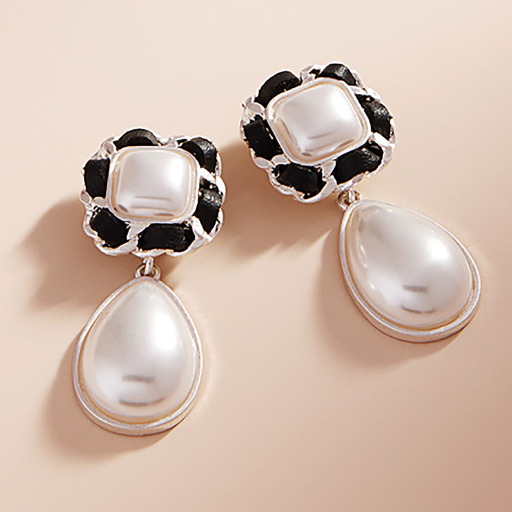 Baroque Drop Pearl Earrings-230 Jewelry-NYW-Coastal Bloom Boutique, find the trendiest versions of the popular styles and looks Located in Indialantic, FL