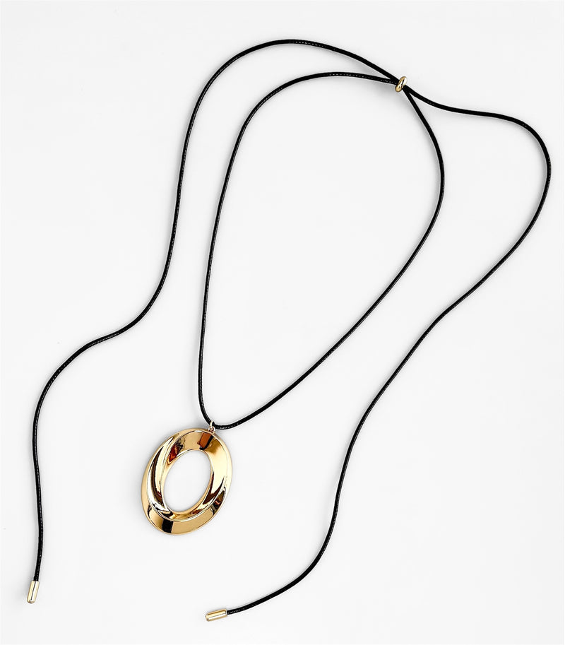 Circle of Light Necklace-230 Jewelry-H&D-Coastal Bloom Boutique, find the trendiest versions of the popular styles and looks Located in Indialantic, FL