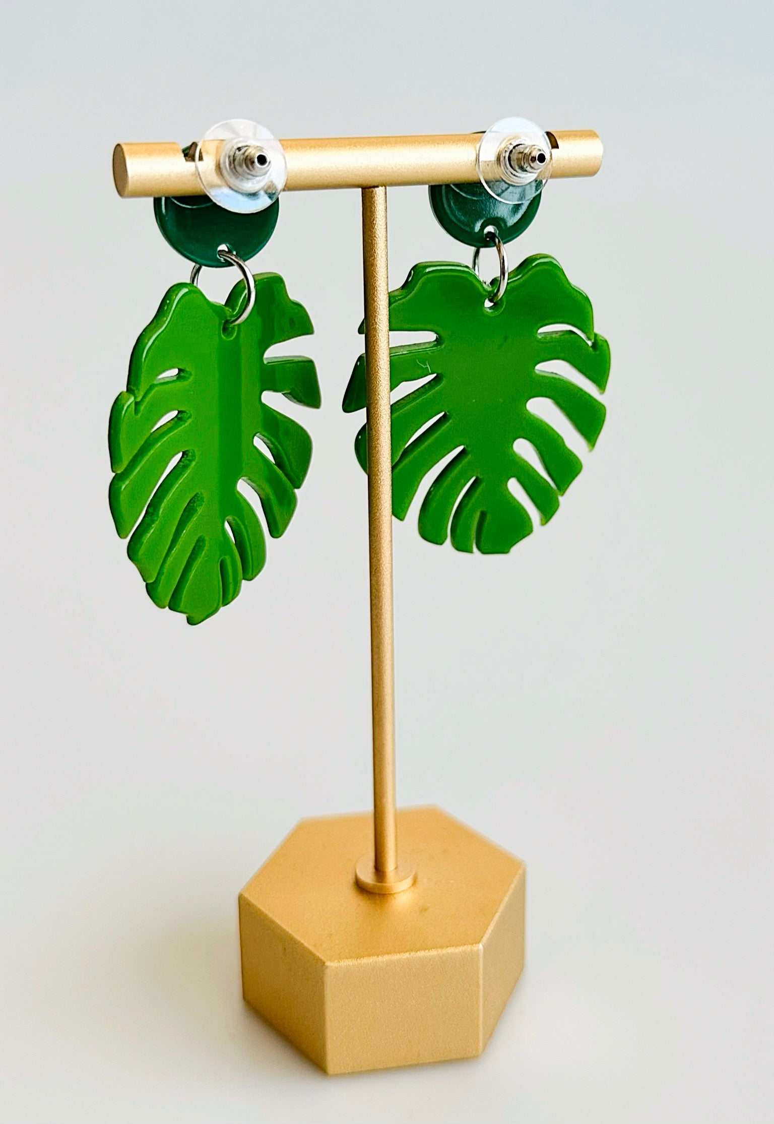 Tropical Palm Leaf Earrings - Green-230 Jewelry-GS JEWELRY-Coastal Bloom Boutique, find the trendiest versions of the popular styles and looks Located in Indialantic, FL