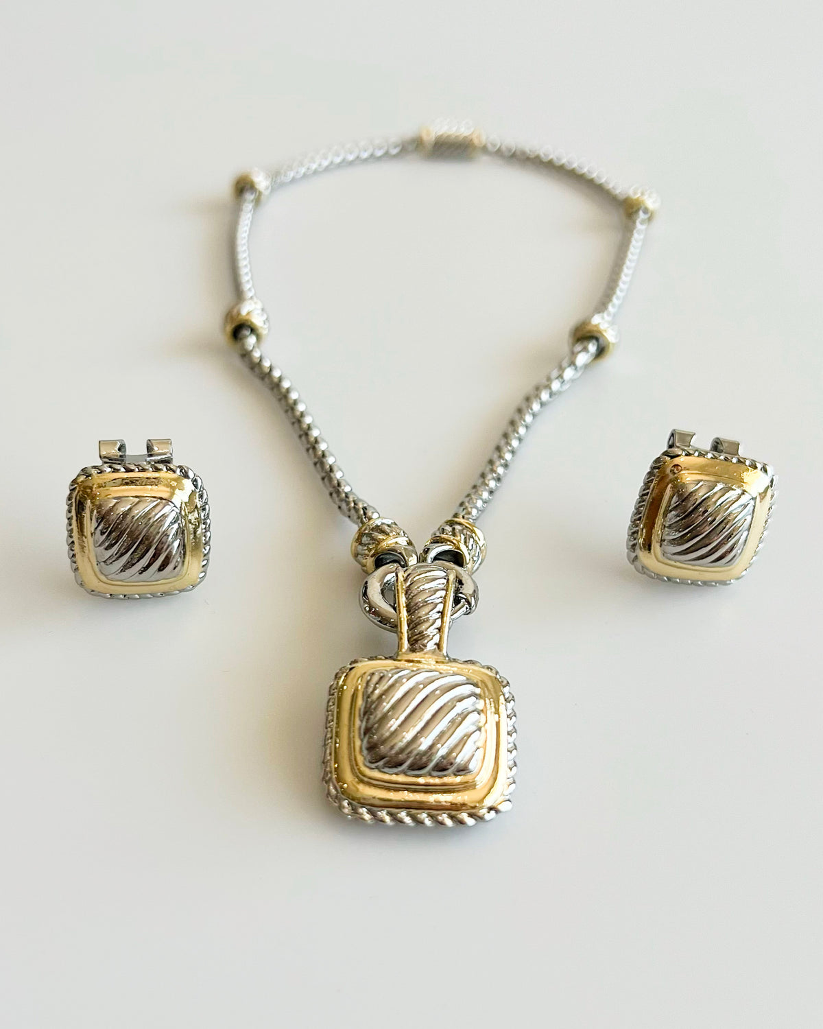 Chunky Two Tone Square Pendant Necklace Set-230 Jewelry-Wona Trading-Coastal Bloom Boutique, find the trendiest versions of the popular styles and looks Located in Indialantic, FL
