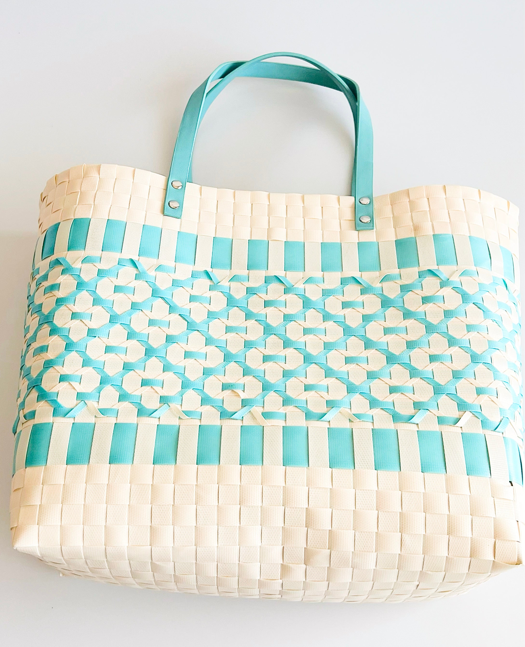 Quatrefoil Basket Weave Tote Bag - Turquoise-240 Bags-NYW-Coastal Bloom Boutique, find the trendiest versions of the popular styles and looks Located in Indialantic, FL