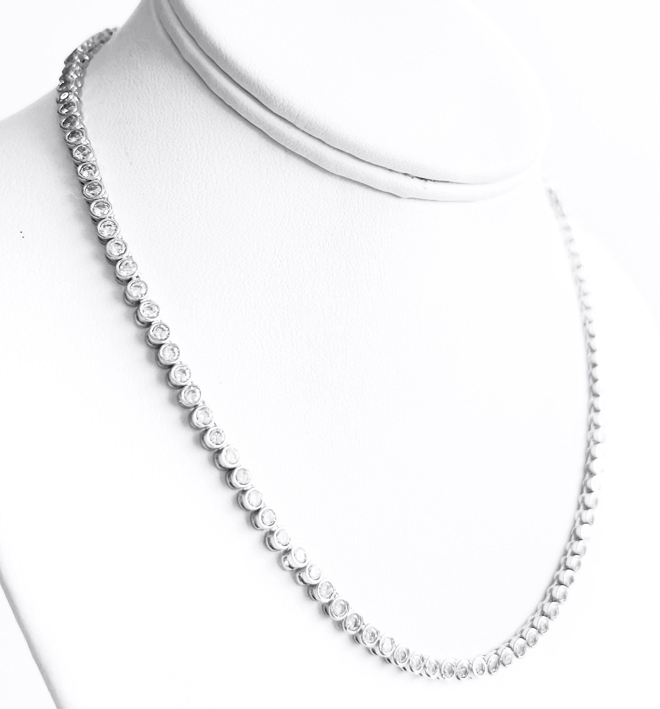 Round Diamond Tennis Necklace-230 Jewelry-BRENDA GRANDS-Coastal Bloom Boutique, find the trendiest versions of the popular styles and looks Located in Indialantic, FL