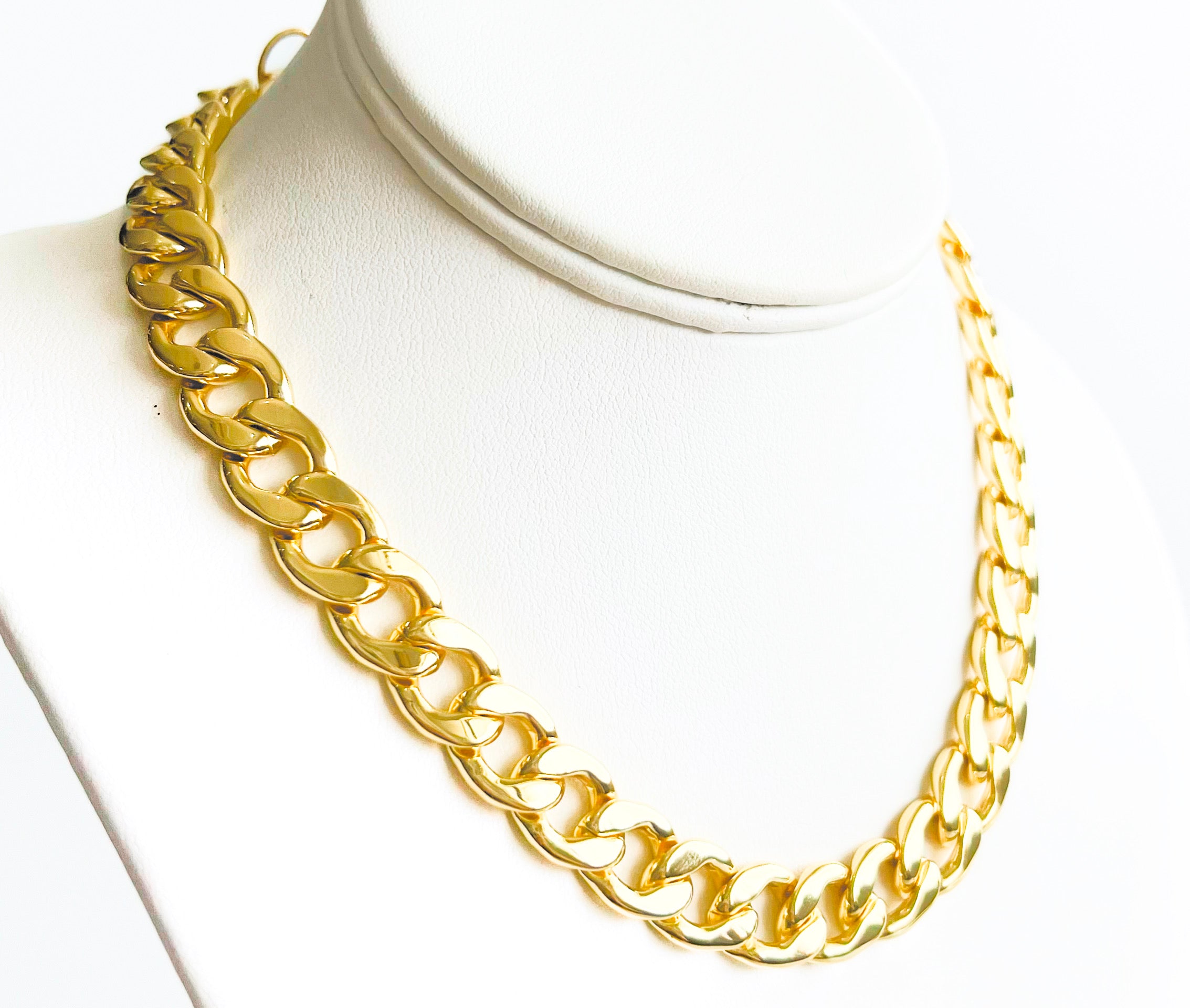 Cuban Chain Link Necklace - Gold-230 Jewelry-BRENDA GRANDS-Coastal Bloom Boutique, find the trendiest versions of the popular styles and looks Located in Indialantic, FL