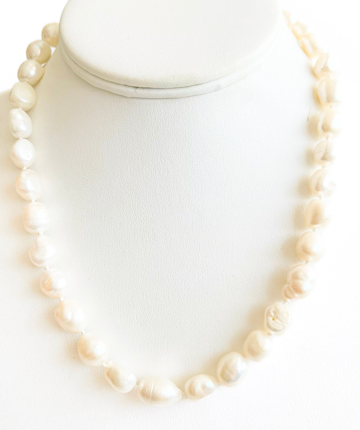 Freshwater Station Necklace-230 Jewelry-BRENDA GRANDS-Coastal Bloom Boutique, find the trendiest versions of the popular styles and looks Located in Indialantic, FL