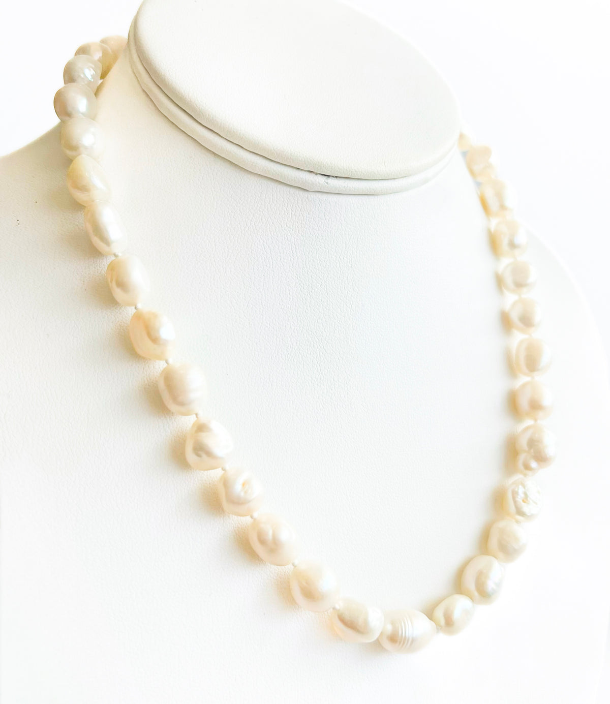 Freshwater Station Necklace-230 Jewelry-BRENDA GRANDS-Coastal Bloom Boutique, find the trendiest versions of the popular styles and looks Located in Indialantic, FL