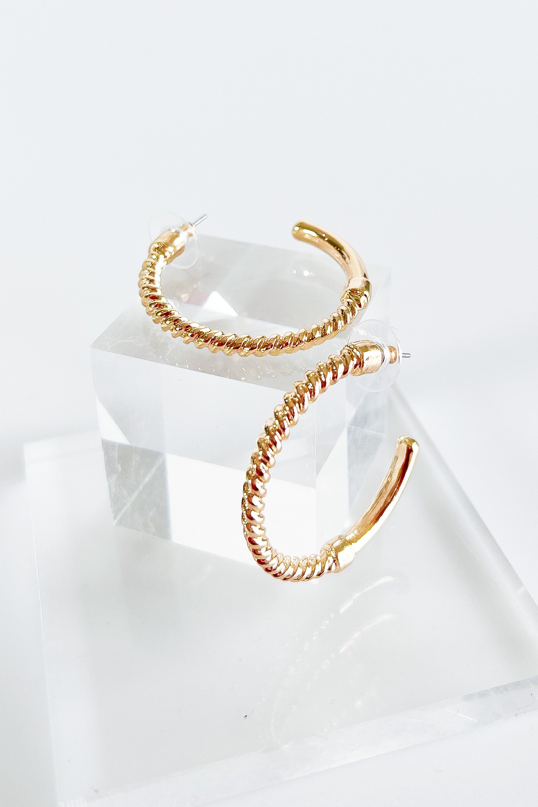 Twisted Rope & Smoothe Hoop Earrings - Medium-230 Jewelry-Golden Stella-Coastal Bloom Boutique, find the trendiest versions of the popular styles and looks Located in Indialantic, FL