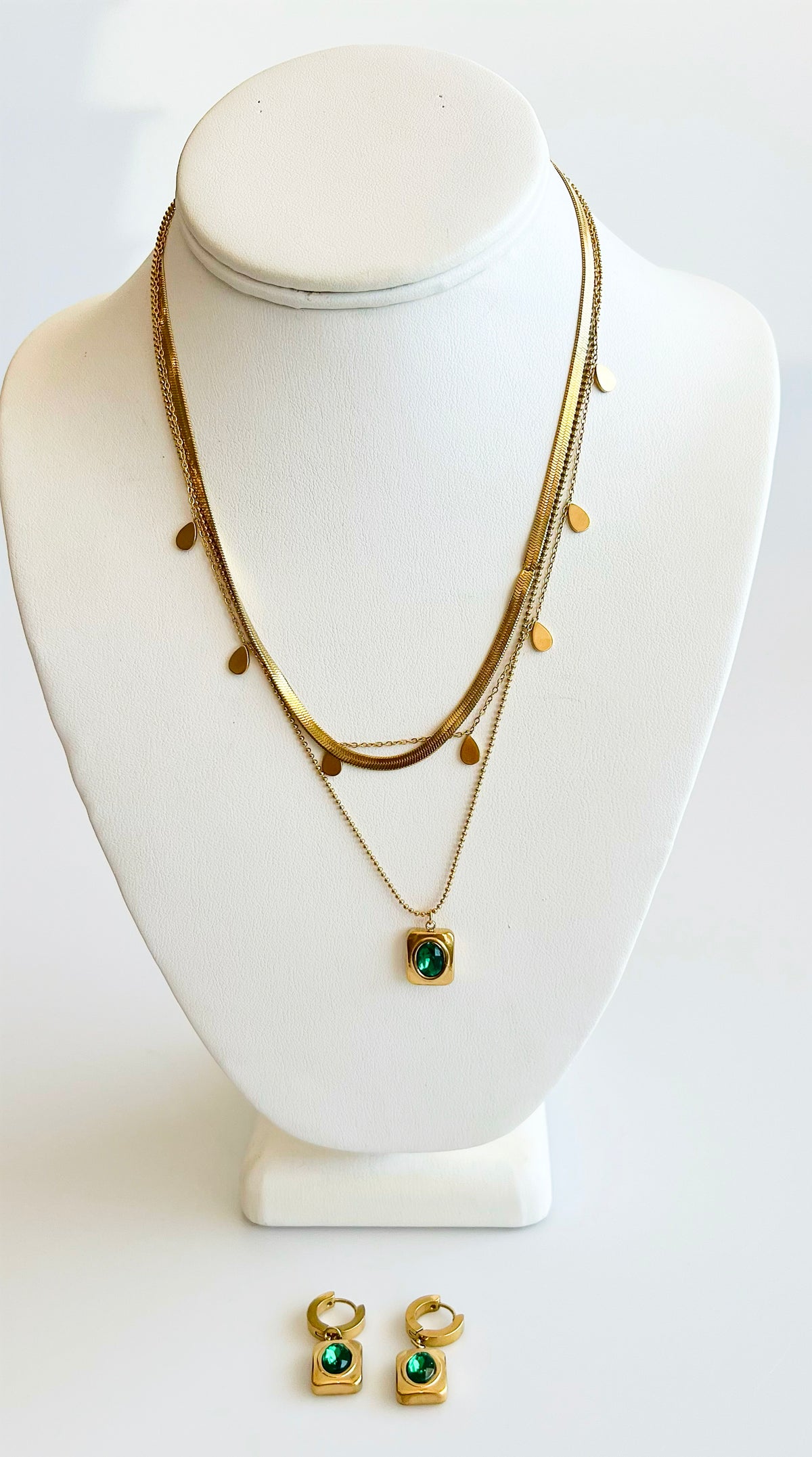 Radiant Pendant Necklace Set-230 Jewelry-Darling-Coastal Bloom Boutique, find the trendiest versions of the popular styles and looks Located in Indialantic, FL