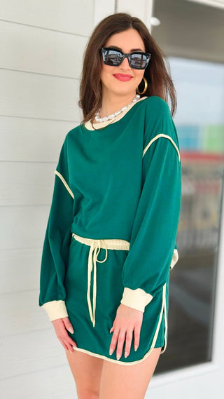 A Sporty Whisper of Contrast Set - Evergreen