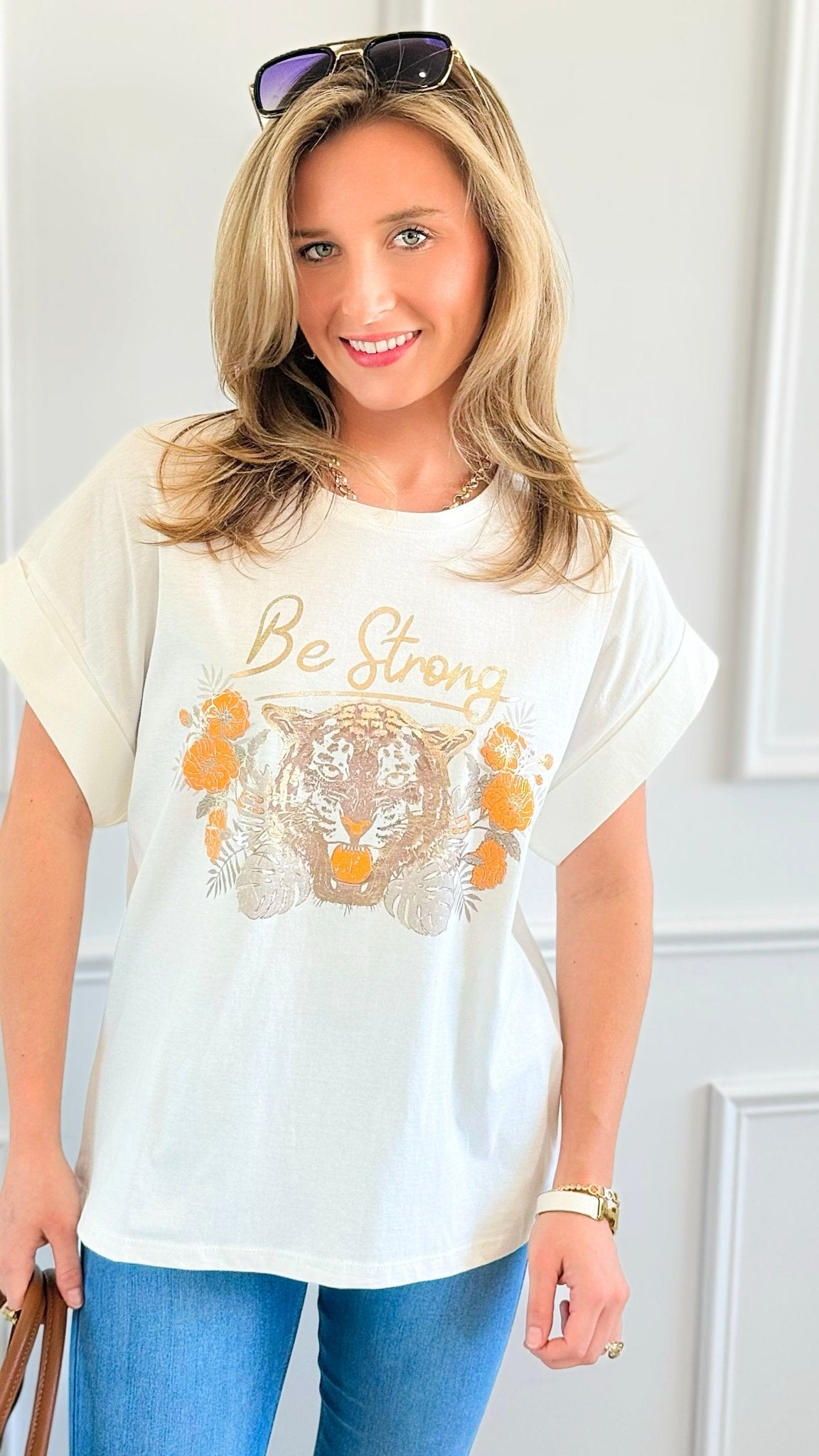 Be Strong Italian Graphic Tee-110 Short Sleeve Tops-FIRSTAGE-Coastal Bloom Boutique, find the trendiest versions of the popular styles and looks Located in Indialantic, FL