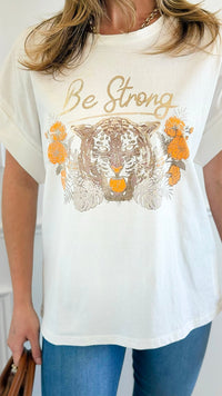 Be Strong Italian Graphic Tee-110 Short Sleeve Tops-FIRSTAGE-Coastal Bloom Boutique, find the trendiest versions of the popular styles and looks Located in Indialantic, FL