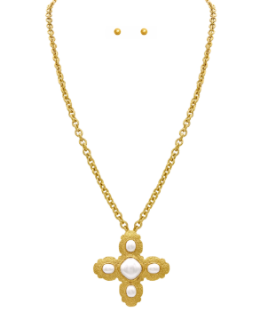 Clover Cross Pendant Necklace - Cream/VintageGold