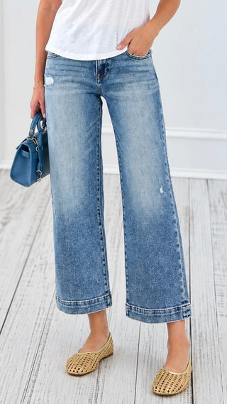 Cropped Wide Leg Jeans