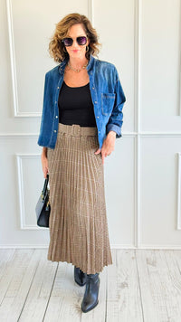 Darling Denim Snap Front Shirt-Coastal Bloom-Coastal Bloom Boutique, find the trendiest versions of the popular styles and looks Located in Indialantic, FL