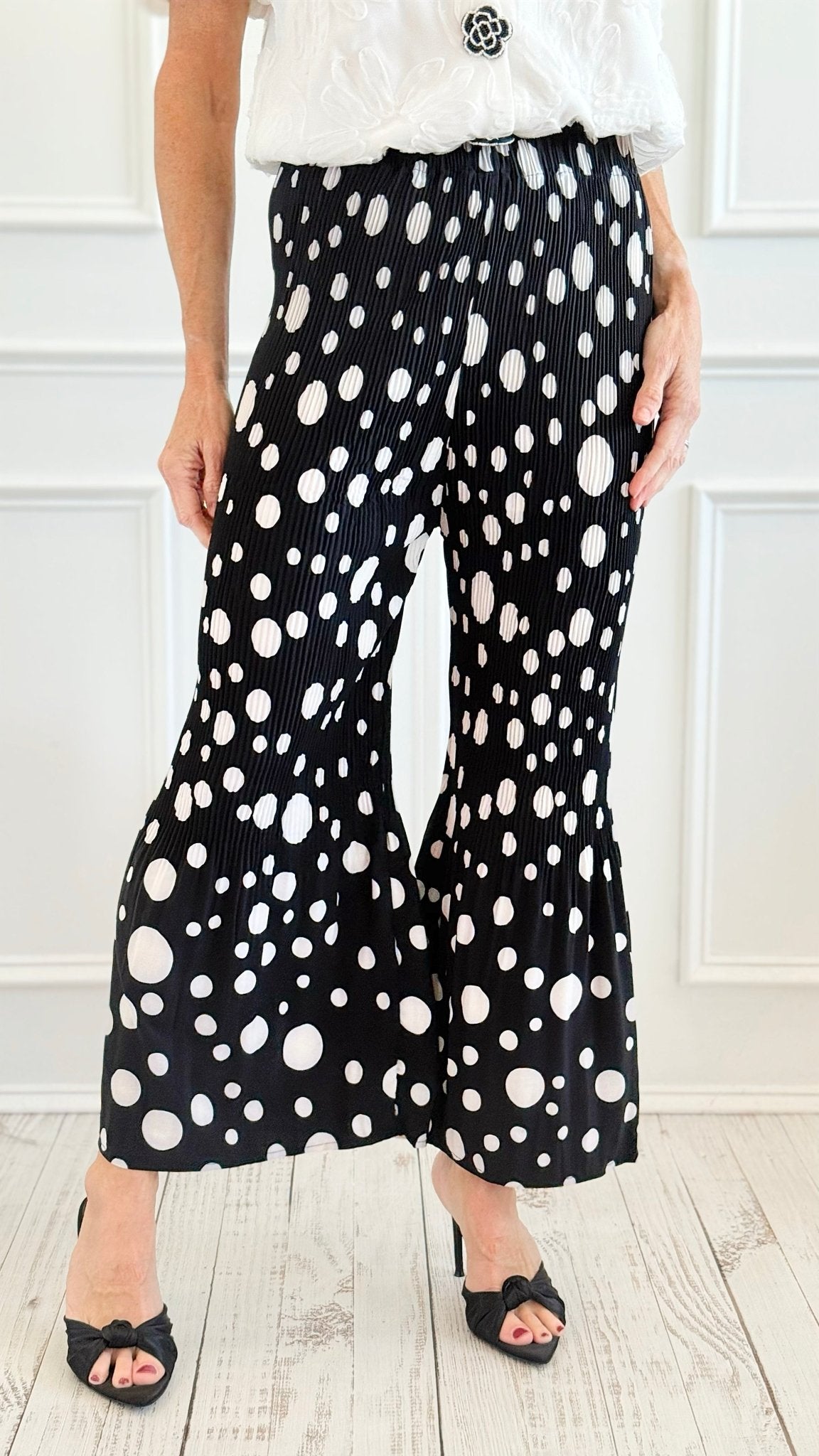 Dolce Vita Pleated Cropped Pants-100 Pants-On Blue-Coastal Bloom Boutique, find the trendiest versions of the popular styles and looks Located in Indialantic, FL