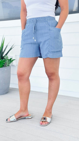 Easy Flow Shorts - Light Washed Denim