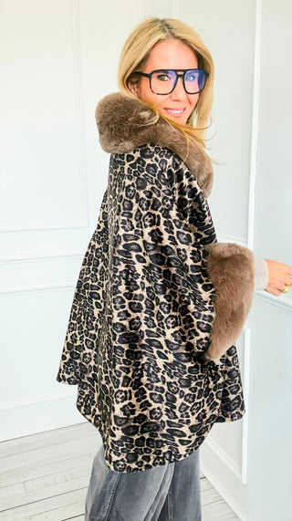 Faux Fur Collar & Cuff Poncho - Leopard