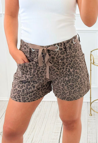 Feline Print Patch Pocket Shorts