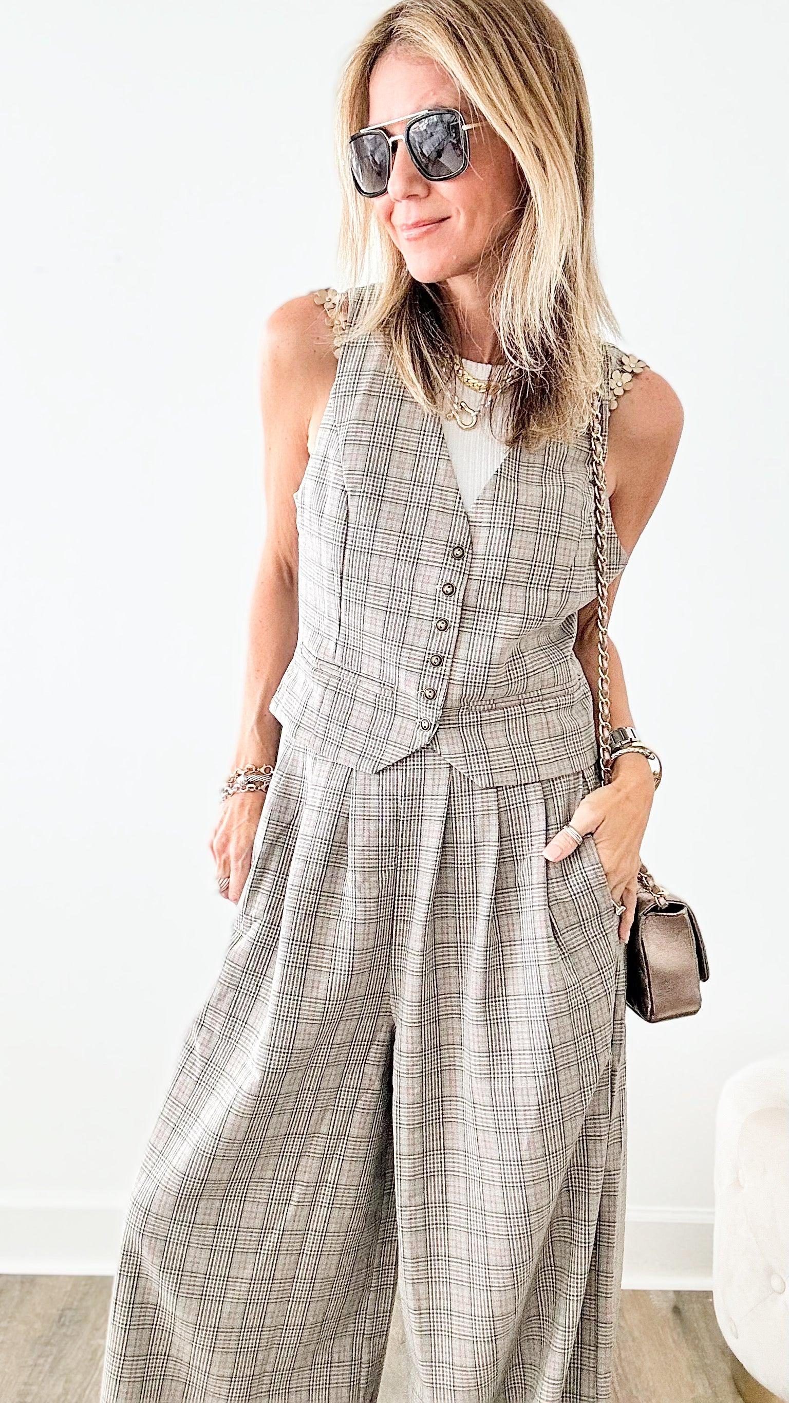 Jerry Plaid Button Down Vest-100 Sleeveless Tops-GIGIO-Coastal Bloom Boutique, find the trendiest versions of the popular styles and looks Located in Indialantic, FL