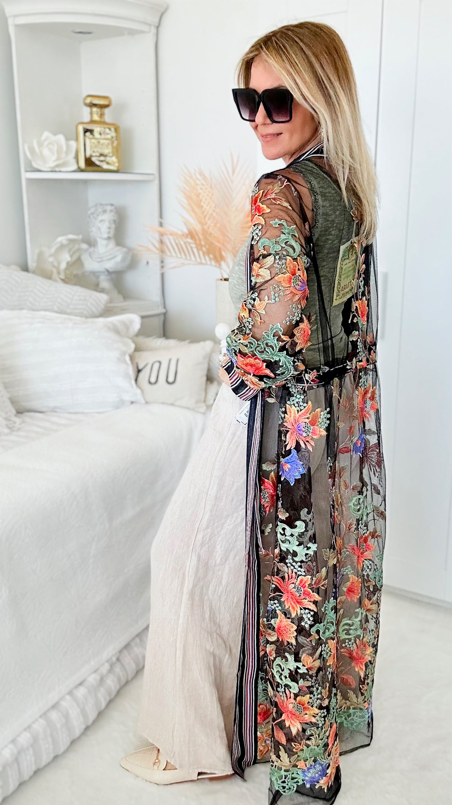 Breathtaking Embroidered Kimono-150 Cardigans/Layers-Aratta-Coastal Bloom Boutique, find the trendiest versions of the popular styles and looks Located in Indialantic, FL