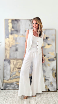 Born Free Linen Italian Palazzo - White-170 Bottoms-Italianissimo-Coastal Bloom Boutique, find the trendiest versions of the popular styles and looks Located in Indialantic, FL