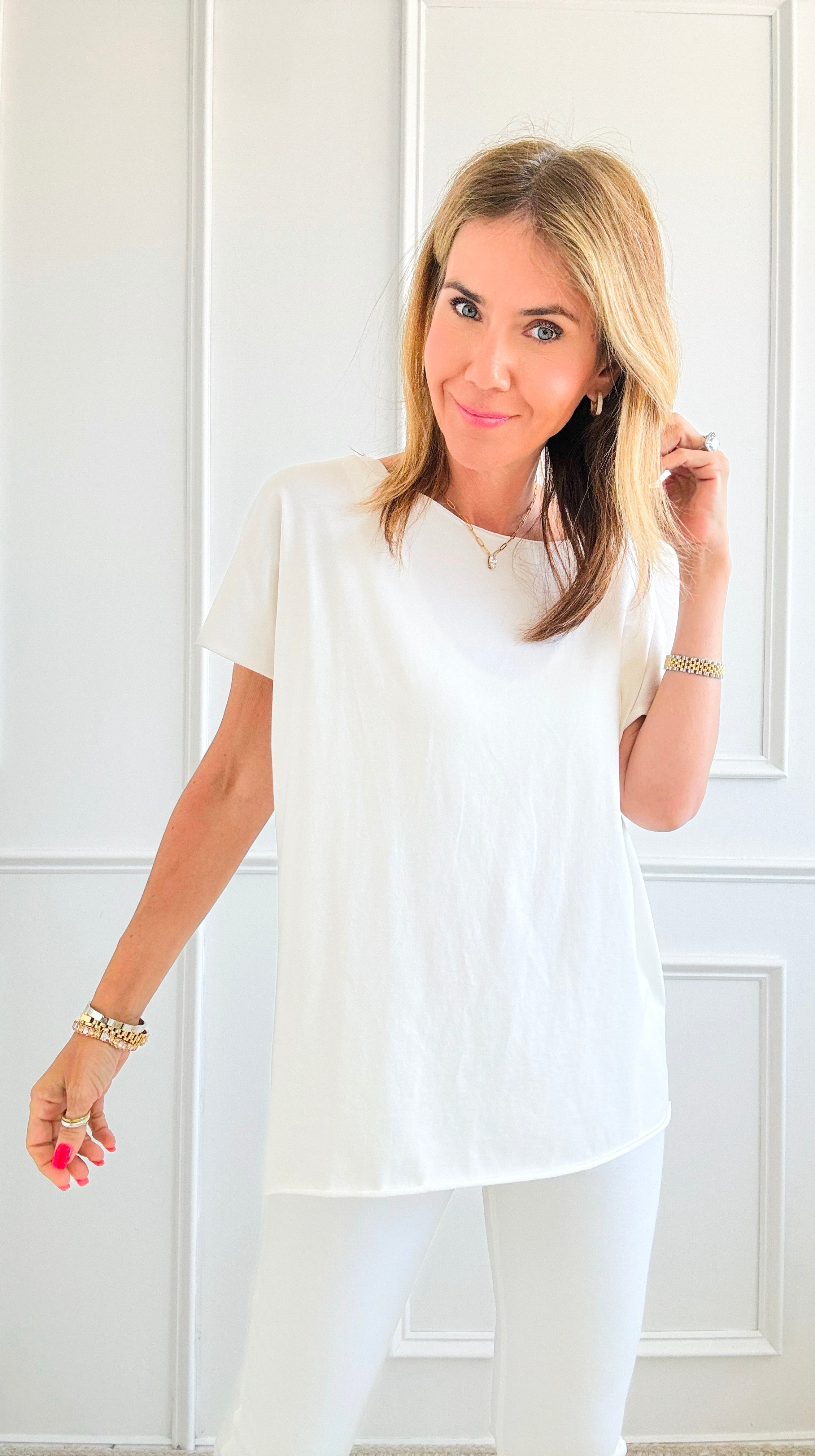 Easy Breezy Italian tee - Off White-110 Short Sleeve Tops-Italianissimo/ AZARA-Coastal Bloom Boutique, find the trendiest versions of the popular styles and looks Located in Indialantic, FL