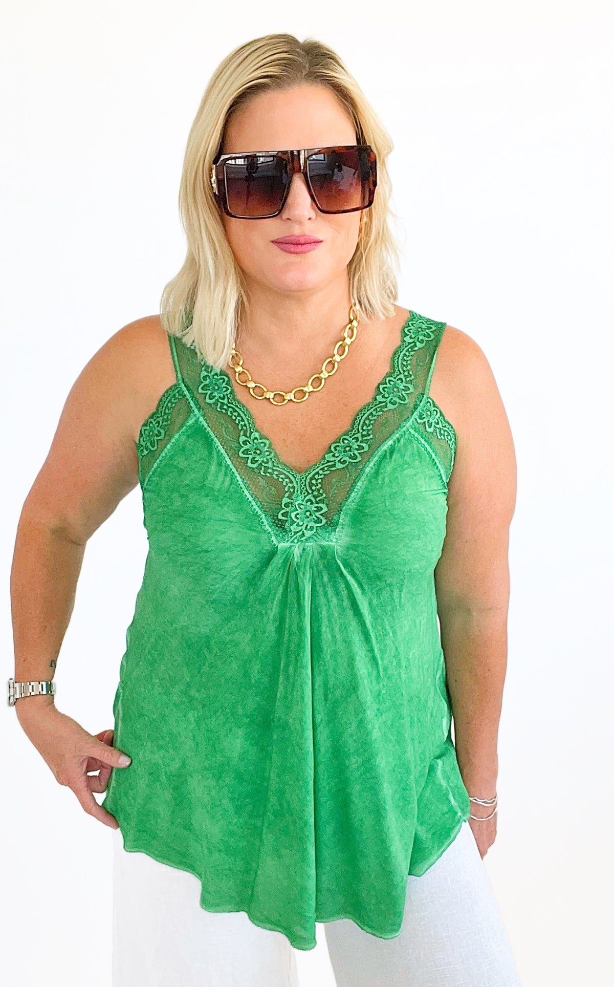 Italian Elegant Lace Trim Cami - Kelly Green-100 Sleeveless Tops-Yolly-Coastal Bloom Boutique, find the trendiest versions of the popular styles and looks Located in Indialantic, FL