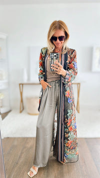 Breathtaking Embroidered Kimono-150 Cardigans/Layers-Aratta-Coastal Bloom Boutique, find the trendiest versions of the popular styles and looks Located in Indialantic, FL