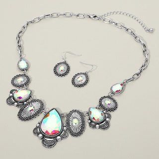 Iridescent Western Necklace Set