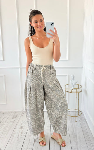 Leopard Ease Barrel Pants