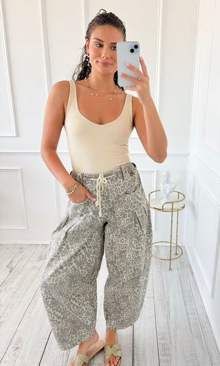 Leopard Ease Barrel Pants